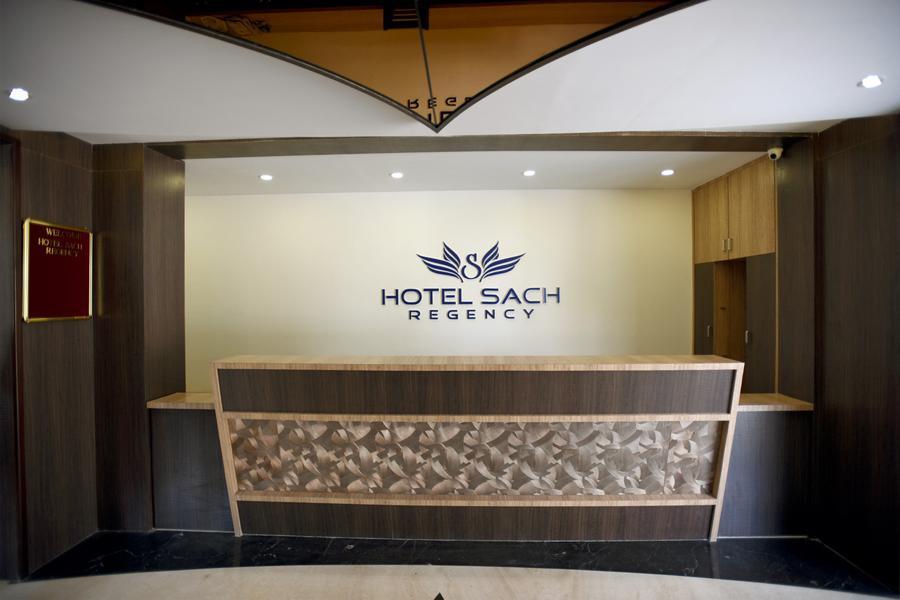 Ānand Hotel Sach Regency מראה חיצוני תמונה